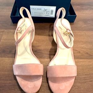 COLE HANN Ankle Strap Sandals